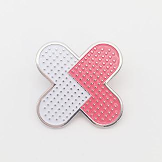 Cute Bandage Enamel Lapel Pin – Soft Enamel Brooch with Pink and White Colors – Customizable Cartoon Badge for Backpacks, Clothes, Gifts